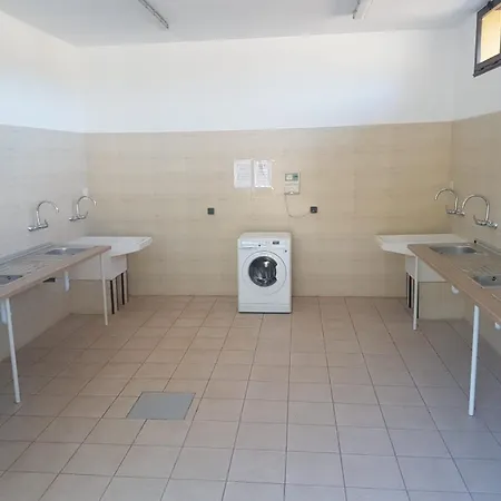 Camping Los Molinos Parque de Campismo Zamora